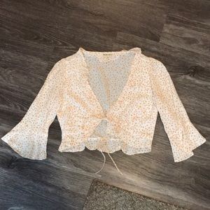 Flowy tie top